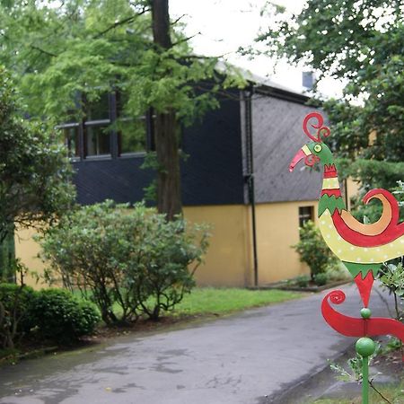 Zimmerfrei Wuppertal Kronenberg Exterior photo